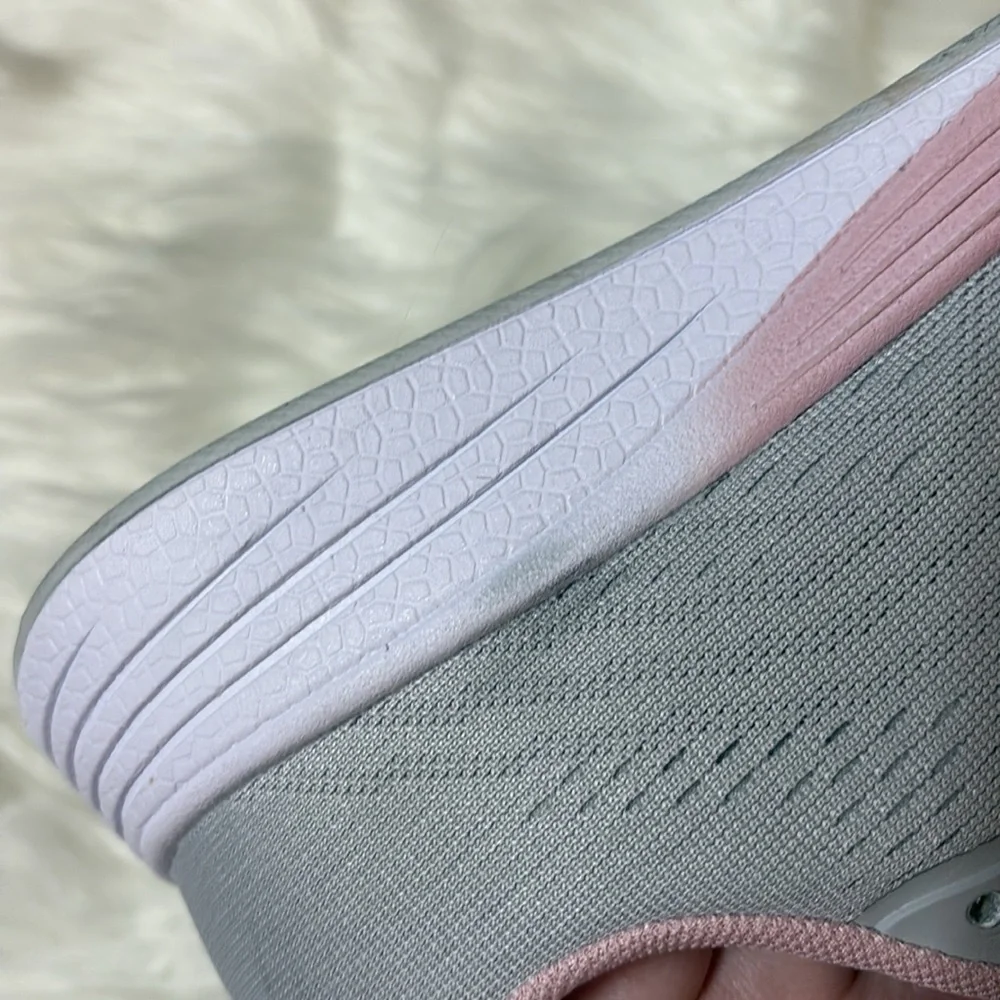 Z By Zella Light Grey Pink White Sneakers Size 5.5
